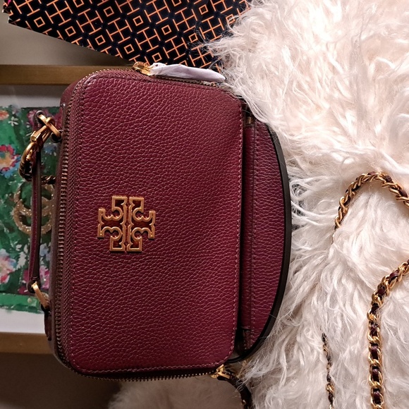 Tory Burch NWOTs Britten Small Top Handle Case - Picture 1 of 13